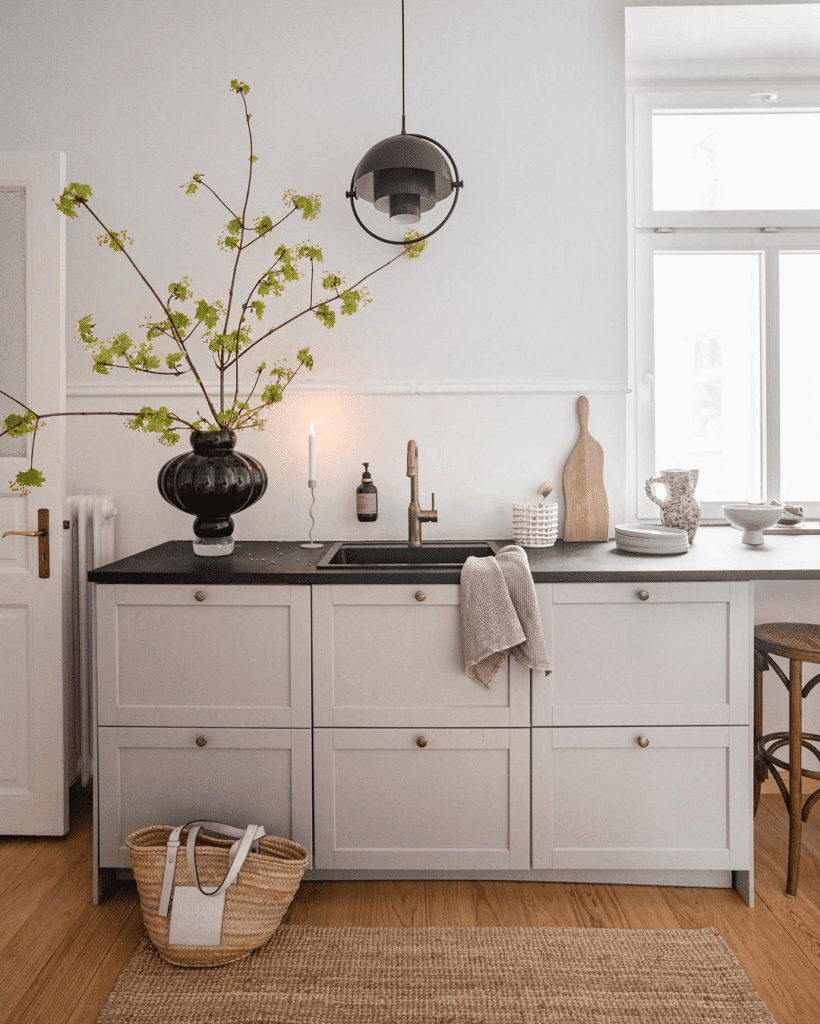 Кухня в стилі сканді