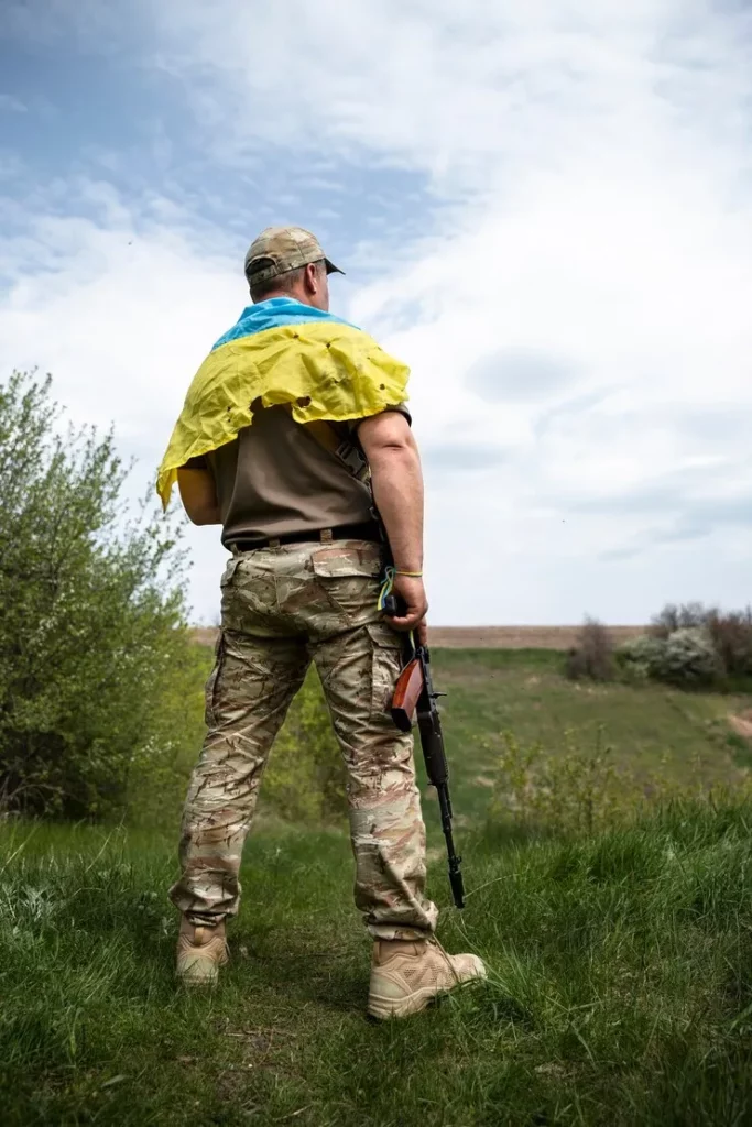 5 ідей що подарувати чоловіку військовому на день народження