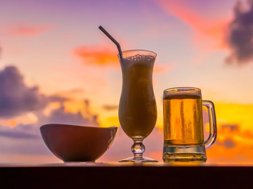 Коктейль з пивом Корона Санрайз (Corona Sunrise)