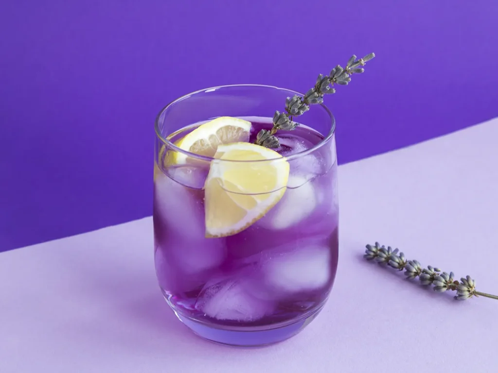 Медово-лавандовий віскі сауер