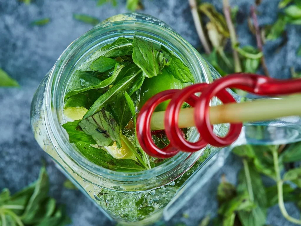 М’ятний цукровий сироп