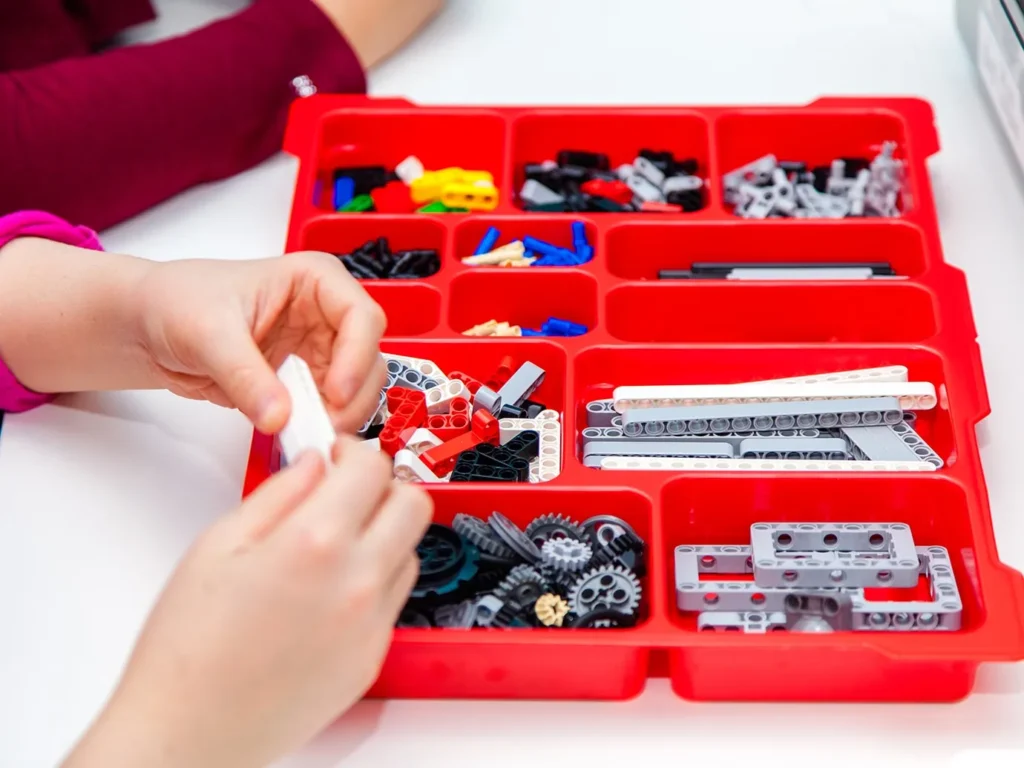 Переваги болтового конструктора