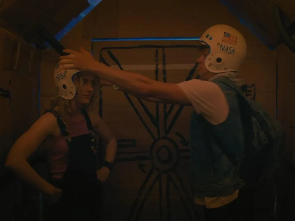 Карта ідеальних дрібниць (2021)