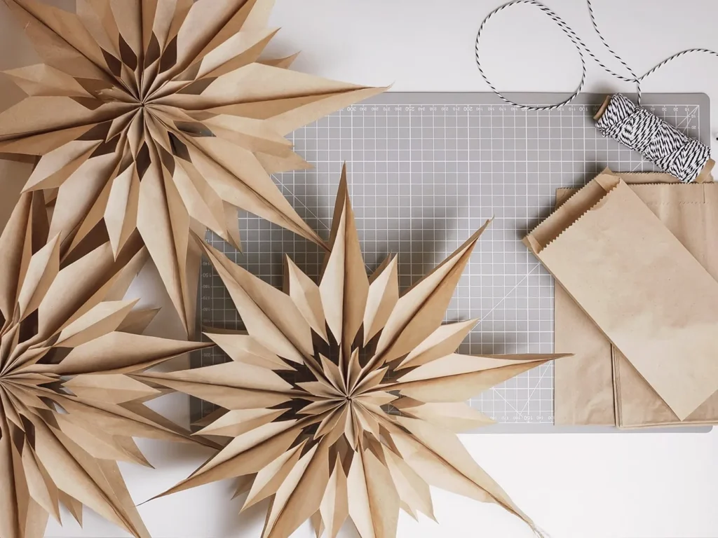 3D сніжинка з паперу