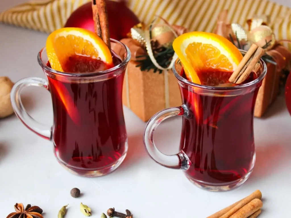 Глінтвейн безалкогольний із каркаде