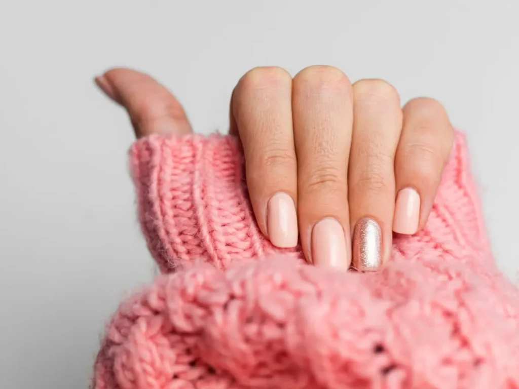 Ніжний рожевий манікюр