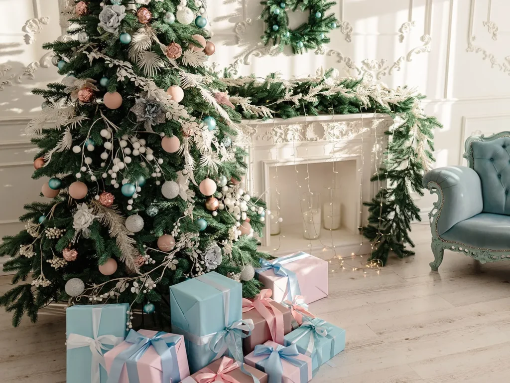 Як поєднувати ялинкові прикраси